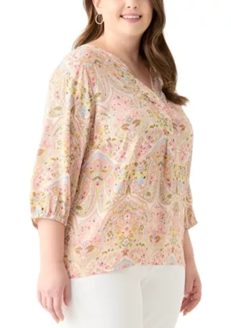 Plus 3/4 Sleeve Split Neck Woven Blouse