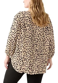 Plus 3/4 Sleeve V-Neck Shirt