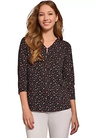 Women's 3/4 Sleeve V-Neck Heart Print Top