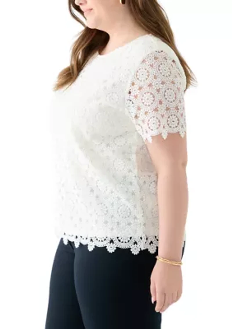 Plus Medallion Lace Short Sleeve Top