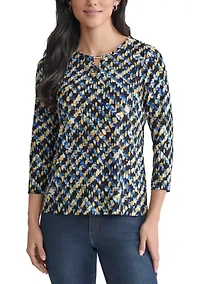 Petite 3/4 Sleeve Keyhole Top