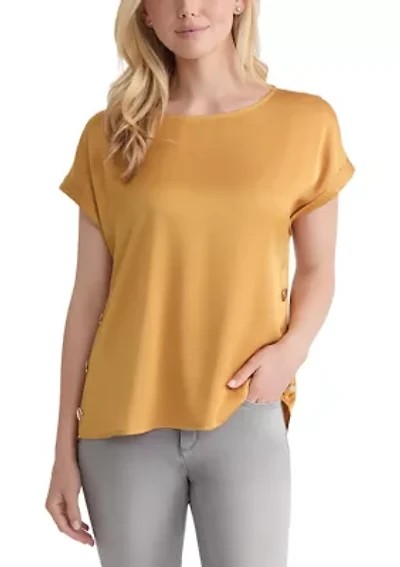 Women's Short Sleeve Side Button Crepe Top