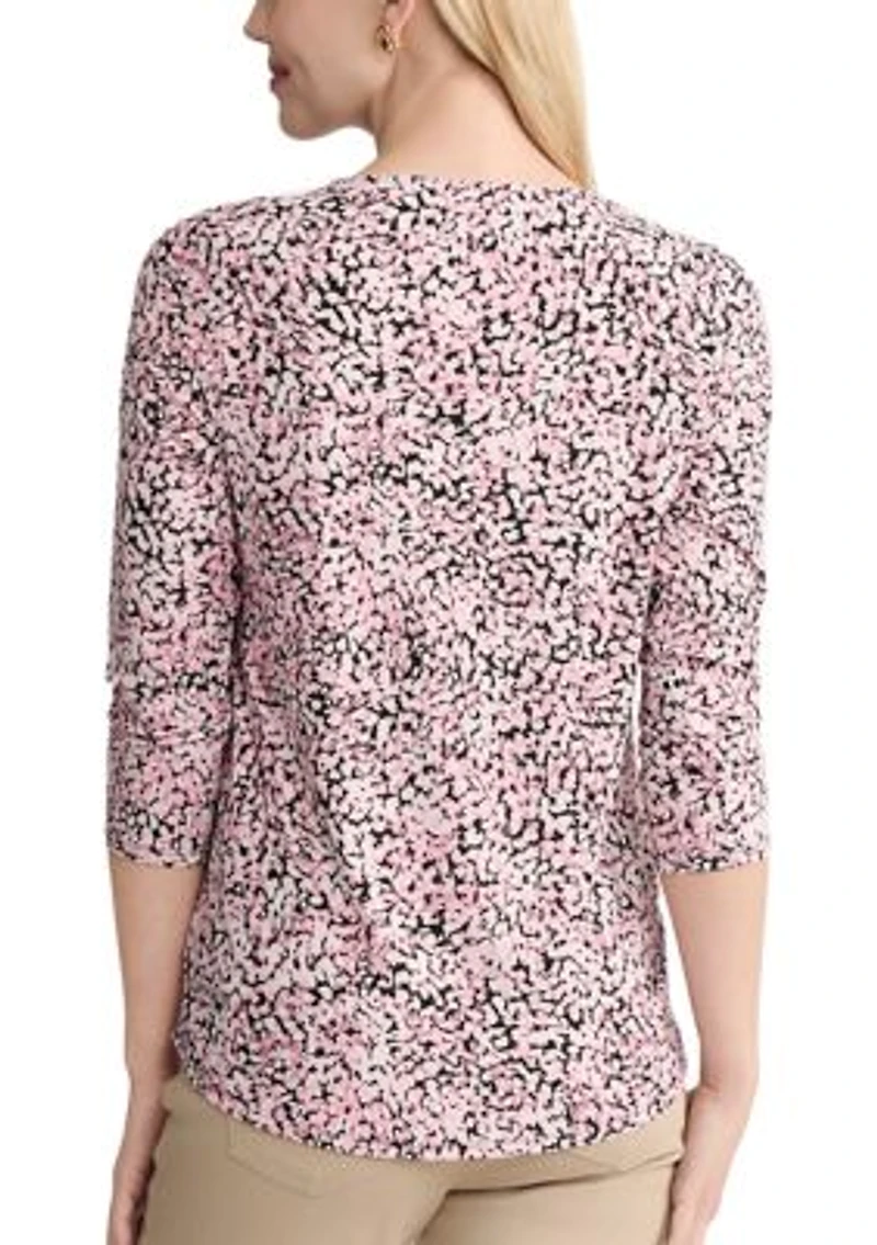 Petite 3/4 Sleeve V-Neck Print Top with Trim