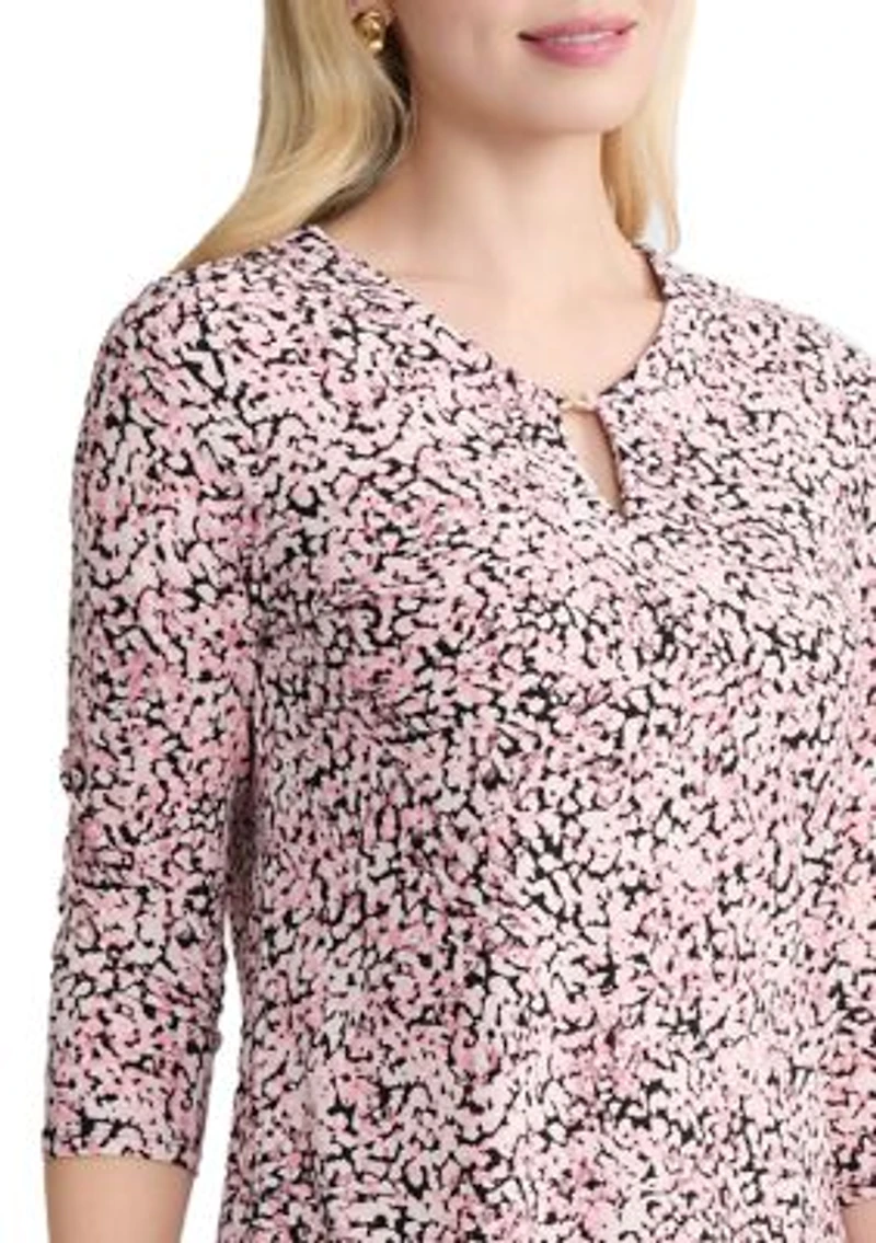 Petite 3/4 Sleeve V-Neck Print Top with Trim