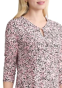 Petite 3/4 Sleeve V-Neck Print Top with Trim
