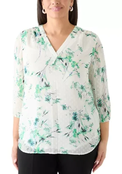 Plus Three-Quarter Sleeve V-Neck Clip Dot Tunic Top