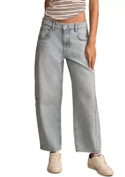 Women's Barrel Leg Jeans