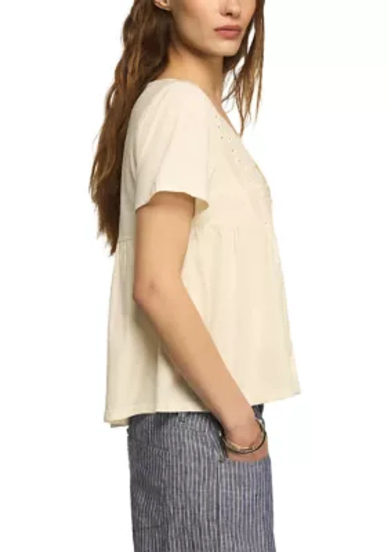 Women's Short Sleeve Embroidered Yoke Tassel Knit Top