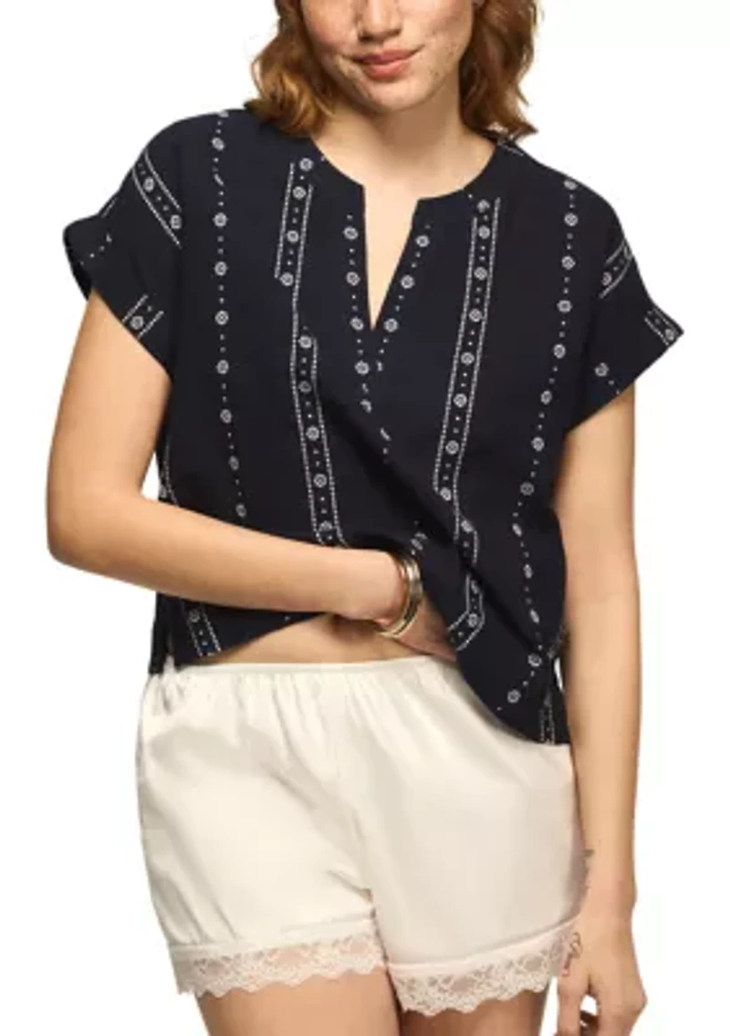 Women's Split Neck Vertical Embroidered Woven Top