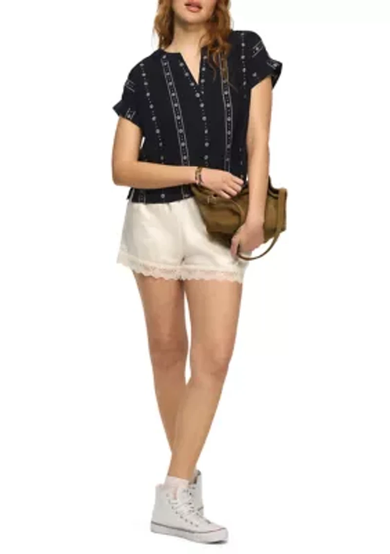 Women's Split Neck Vertical Embroidered Woven Top