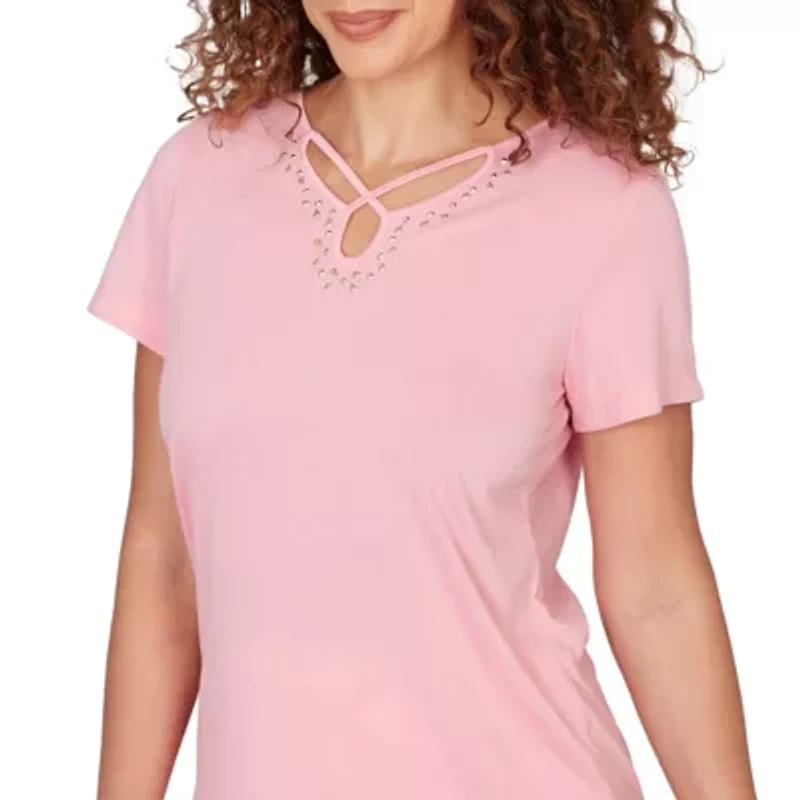 SOLID SHORT SLEEVE TOP WITH KEYHOLE NECKLINE