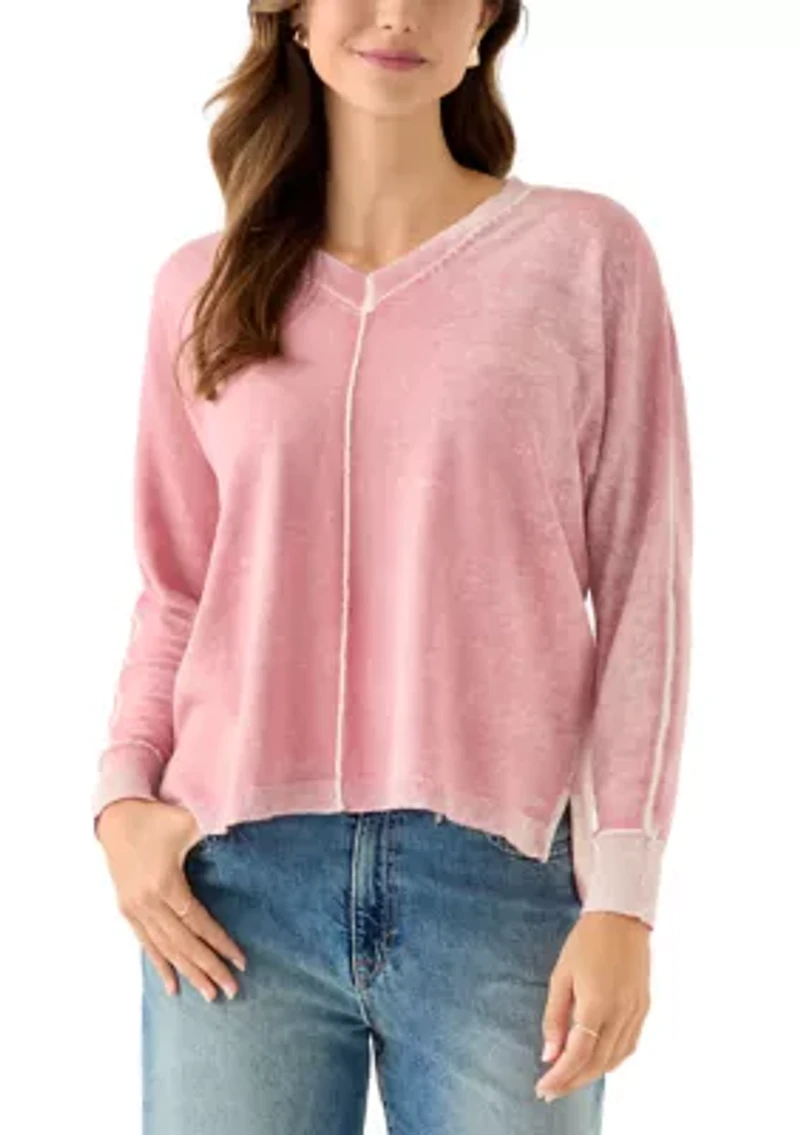 Women's Fine Gauge Exposed Seam V-Neck Top