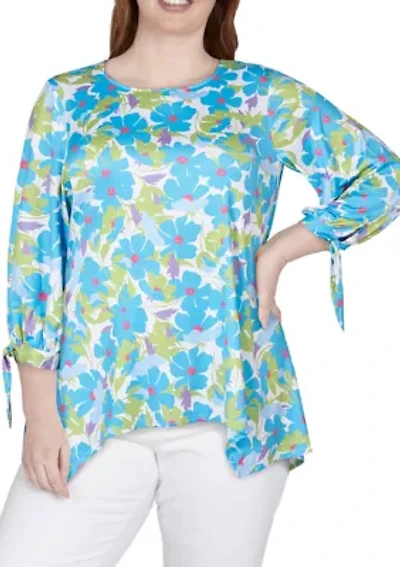 Effortless Swing Top Whimsical Daisy