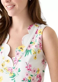 Women's Sleeveless Split Neck Scallop Hem Printed Blouse