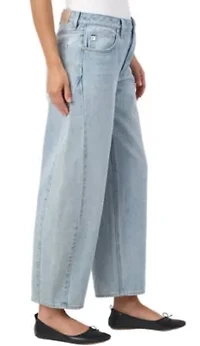 Barrel Jean