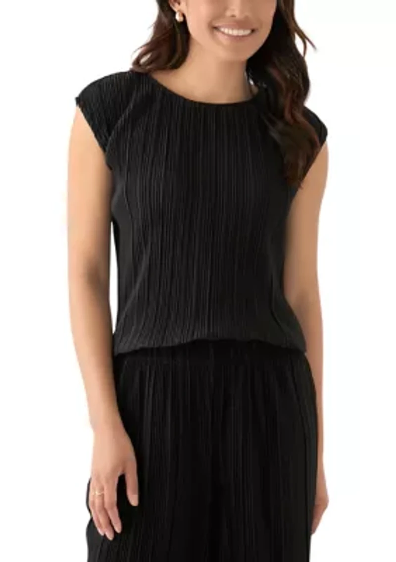 Women's Sleeveless Pleated Top