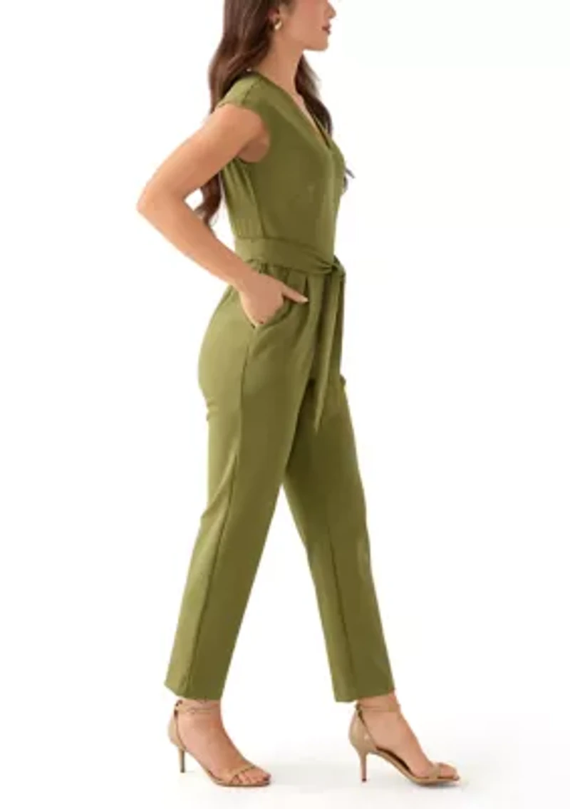 Women's V-Neck Extended Shoulder Jumpsuit
