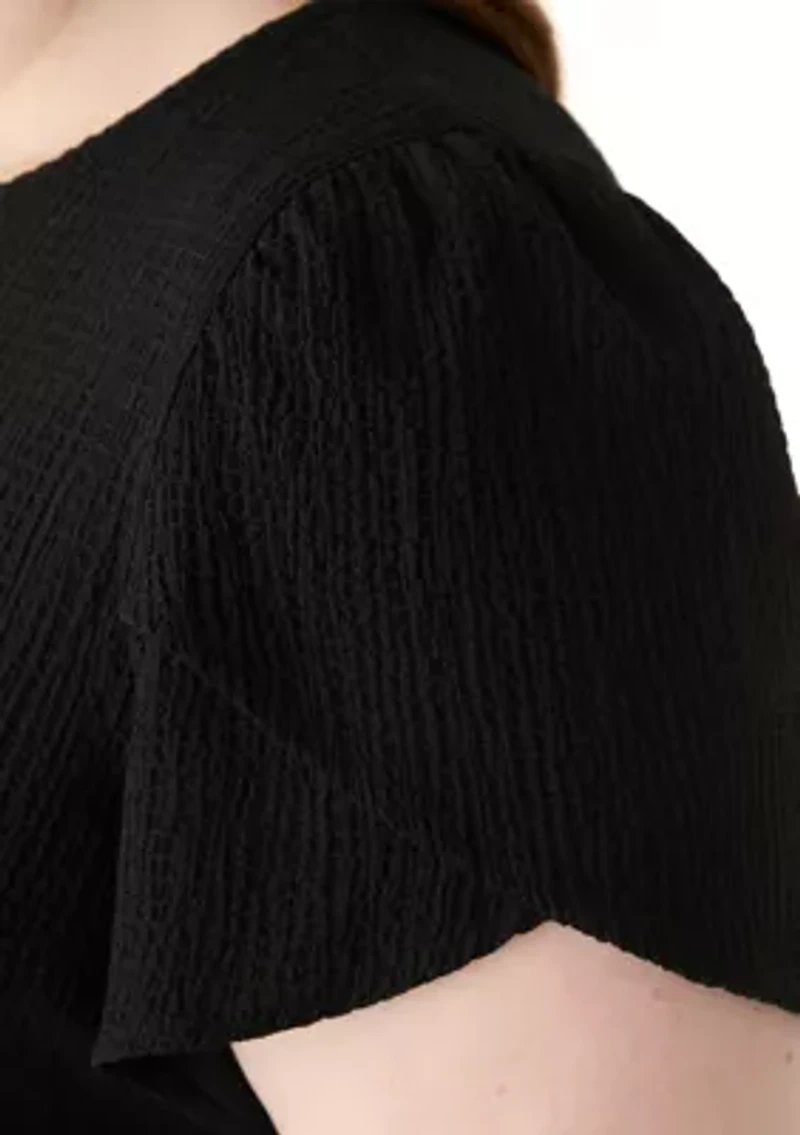 Plus Short Tulip Sleeve Top