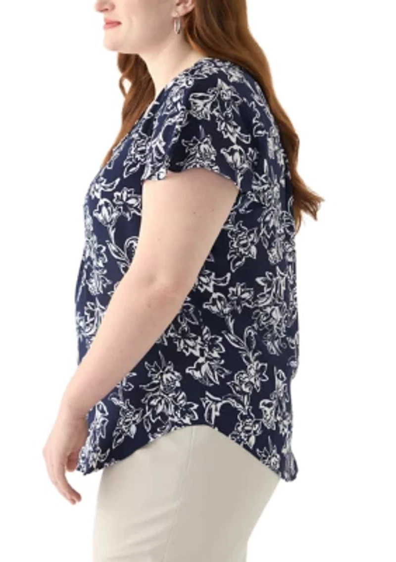 Plus Flutter Sleeve Blouse