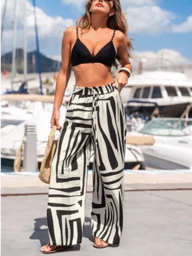 Women's High Frequency Abstract Cover Up Pants