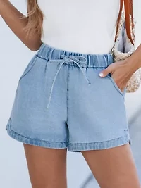 Women's Casual Chic Frayed Denim Shorts