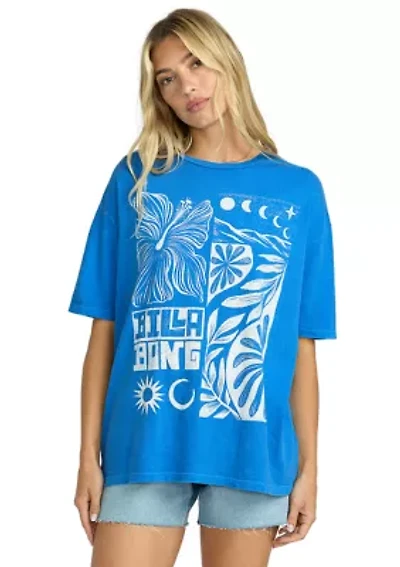 Summer Nights Short Sleeve Graphic T-Shirt