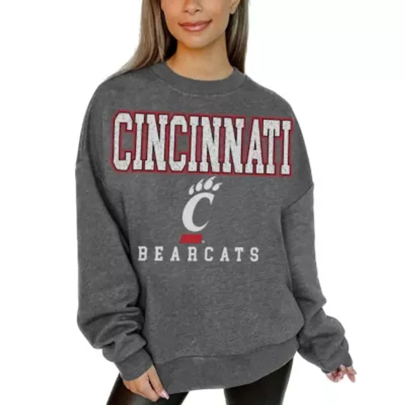 NCAA Cincinnati Bearcats Oversized Distressed Fleece Pullover Sweatshirt
