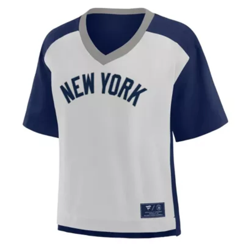 MLB Fanatics New York Yankees Oversized Race To Win V-Neck T-Shirt