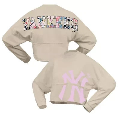 MLB Fanatics New York Yankees Floral Preppy Cropped Long Sleeve T-Shirt