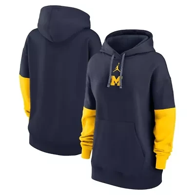 NCAA Nike Michigan Wolverines 2024 Sideline Essential Hoodie