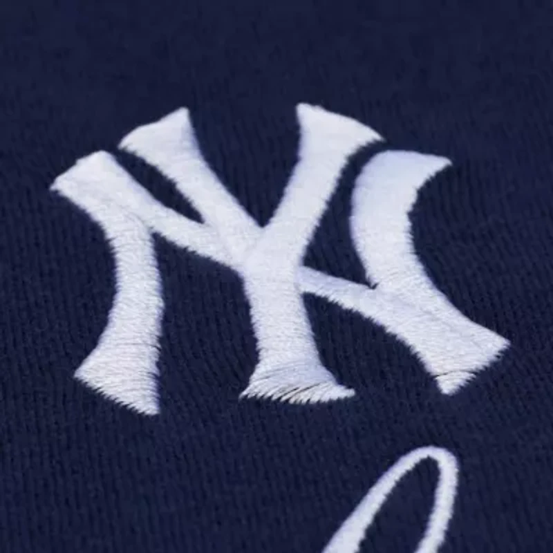 MLB New York Yankees Script Sweatshirt