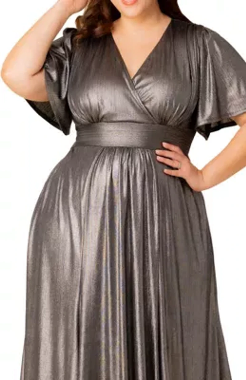 Women's Plus Evania Metallic Evening Gown
