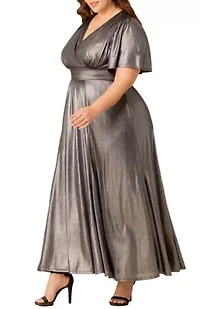 Women's Plus Evania Metallic Evening Gown