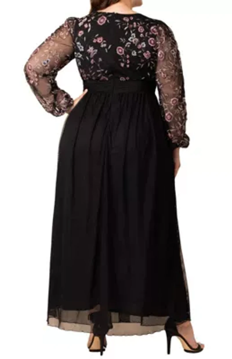 Women's Plus Eternal Mixed Media Evening Gown