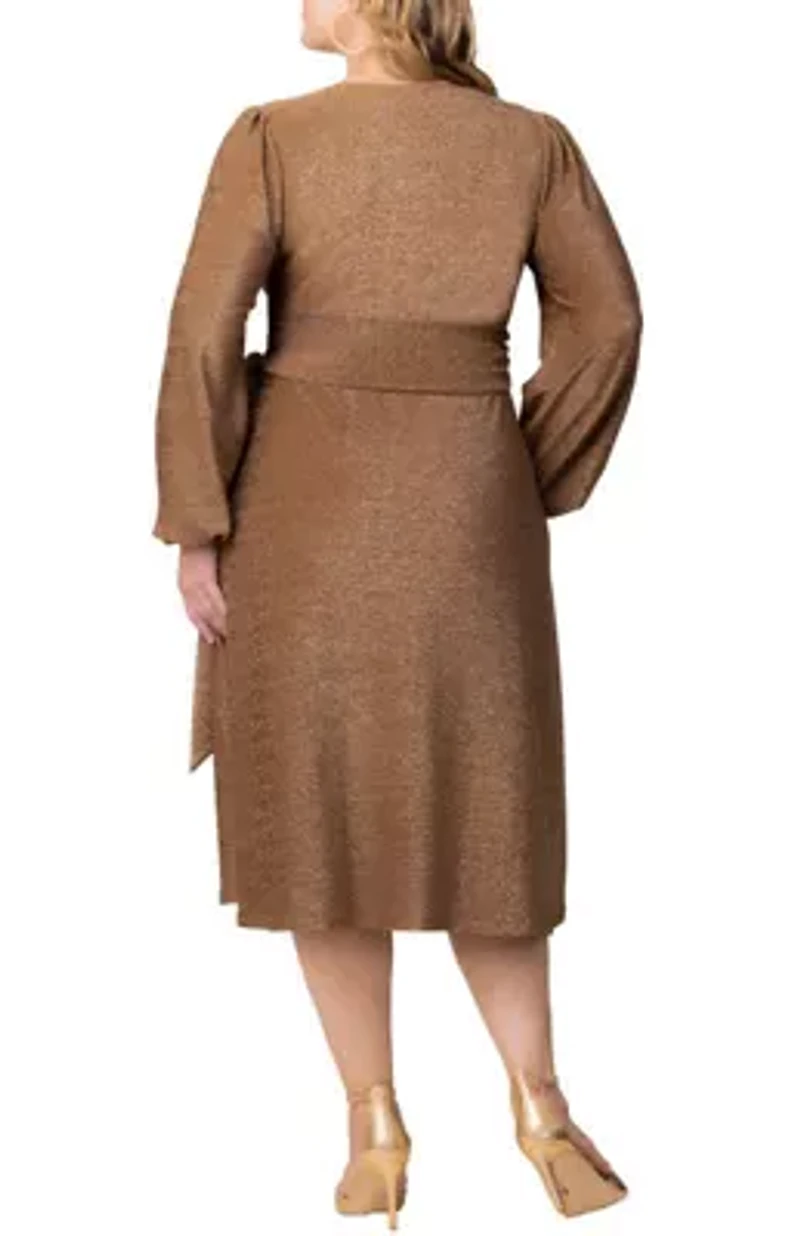 Women's Plus Socialite Sweetheart Wrap Dress