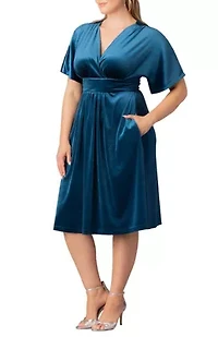 Women's Plus Angelic Velvet Cocktail Dress with Pockets