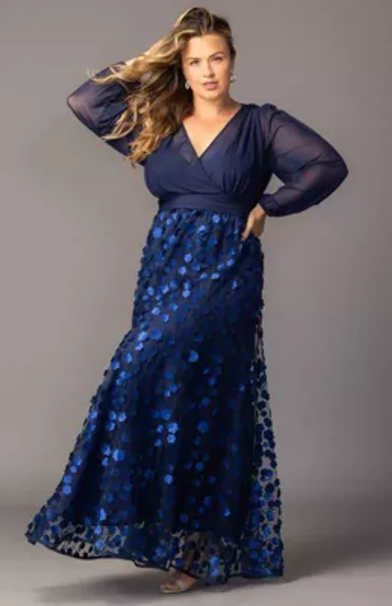 Women's Plus Blossoming Beauty Mesh Evening Gown