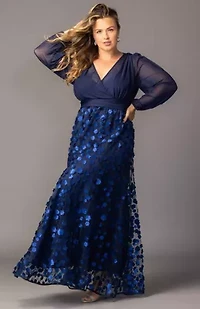 Women's Plus Blossoming Beauty Mesh Evening Gown