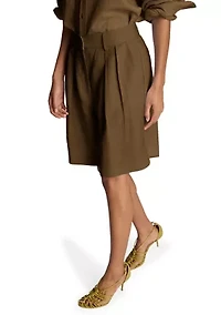 Women's High Rise Pleated Bermuda Shorts
