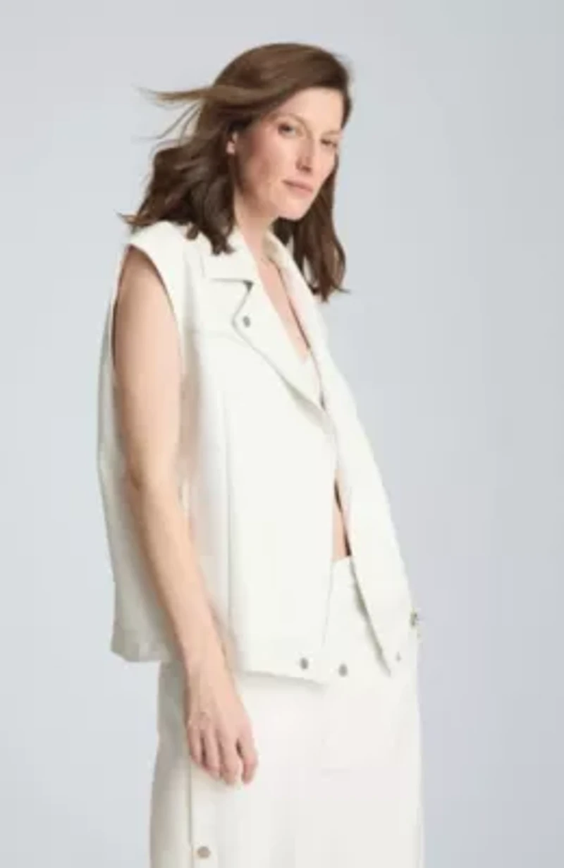 Moto Vest Boxy Fit