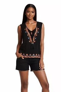 Women's Embroidered Top With Tassels