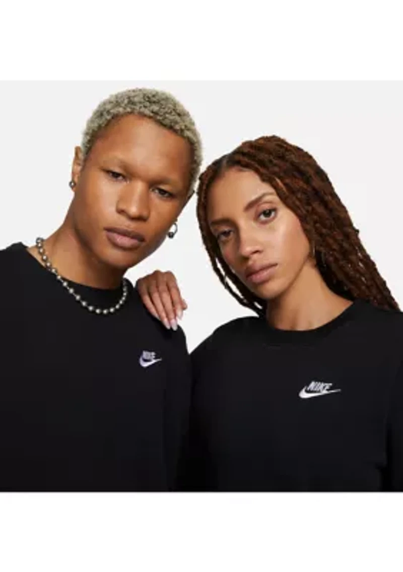 Women’s Sportswear Club Fleece Crew-Neck Sweatshirt