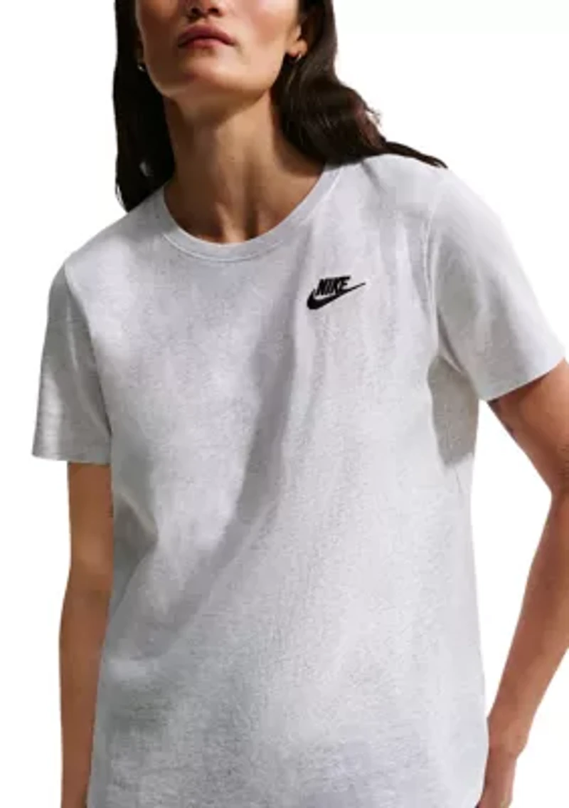 Women's Sportswear Club Essentials T-Shirt