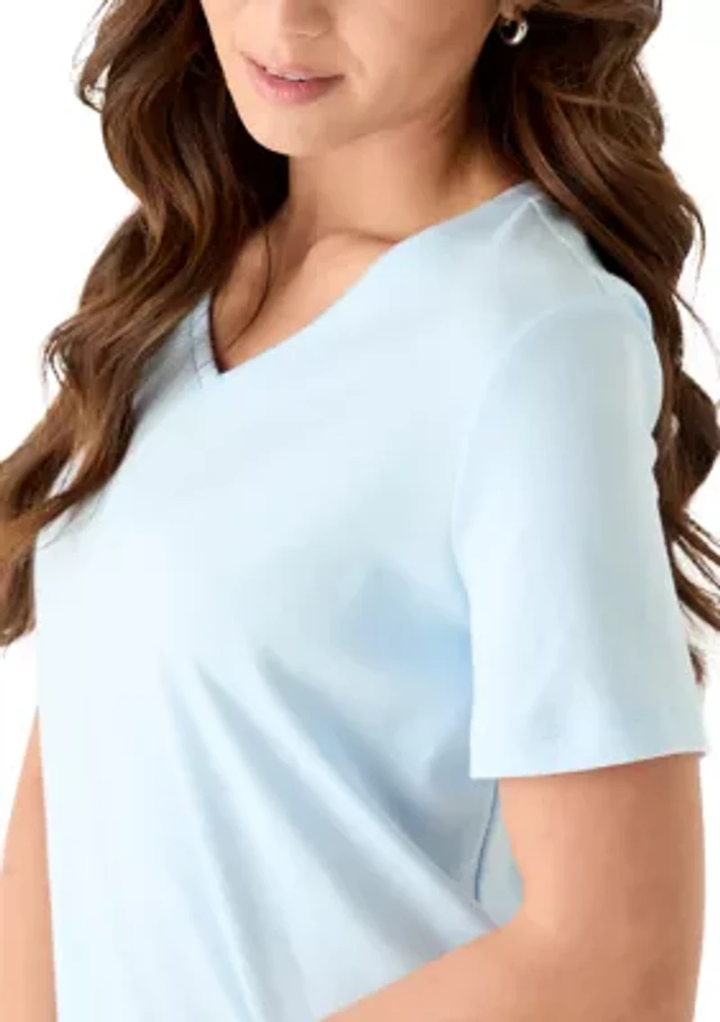 Petite Short Sleeve V-Neck T-Shirt