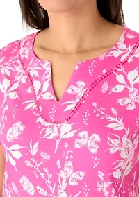 Women's Crochet Trim Split Neck Printed T-Shirt