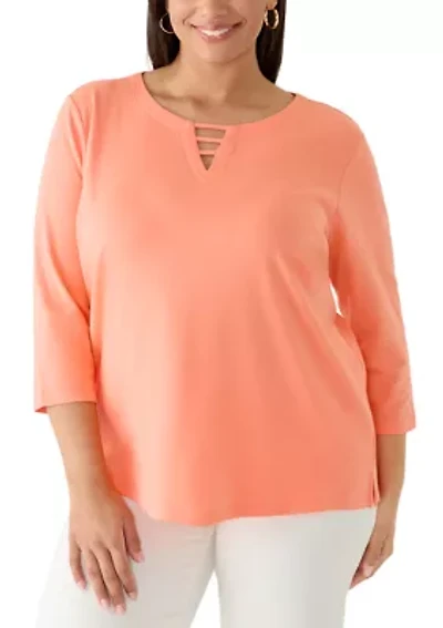 Plus 3/4 Sleeve Ladder Neck Top