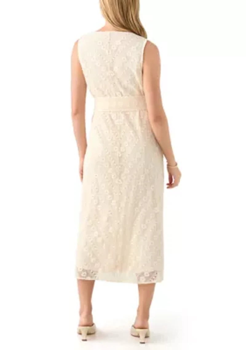 Petite V-Neck Patio Lace Dress