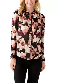 Women's Long-Sleeve V-Neck Pleated Top