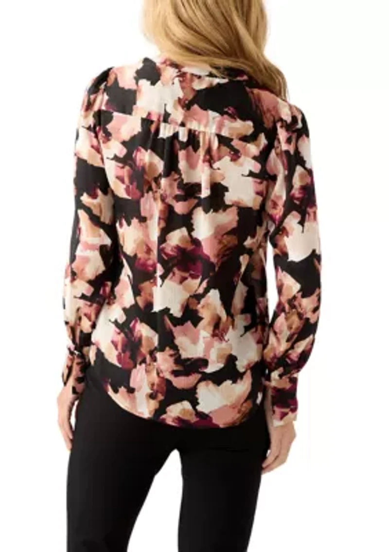 Women's Long-Sleeve V-Neck Pleated Top