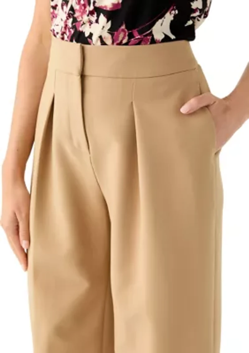 Petite Pleated Wide Leg Trouser